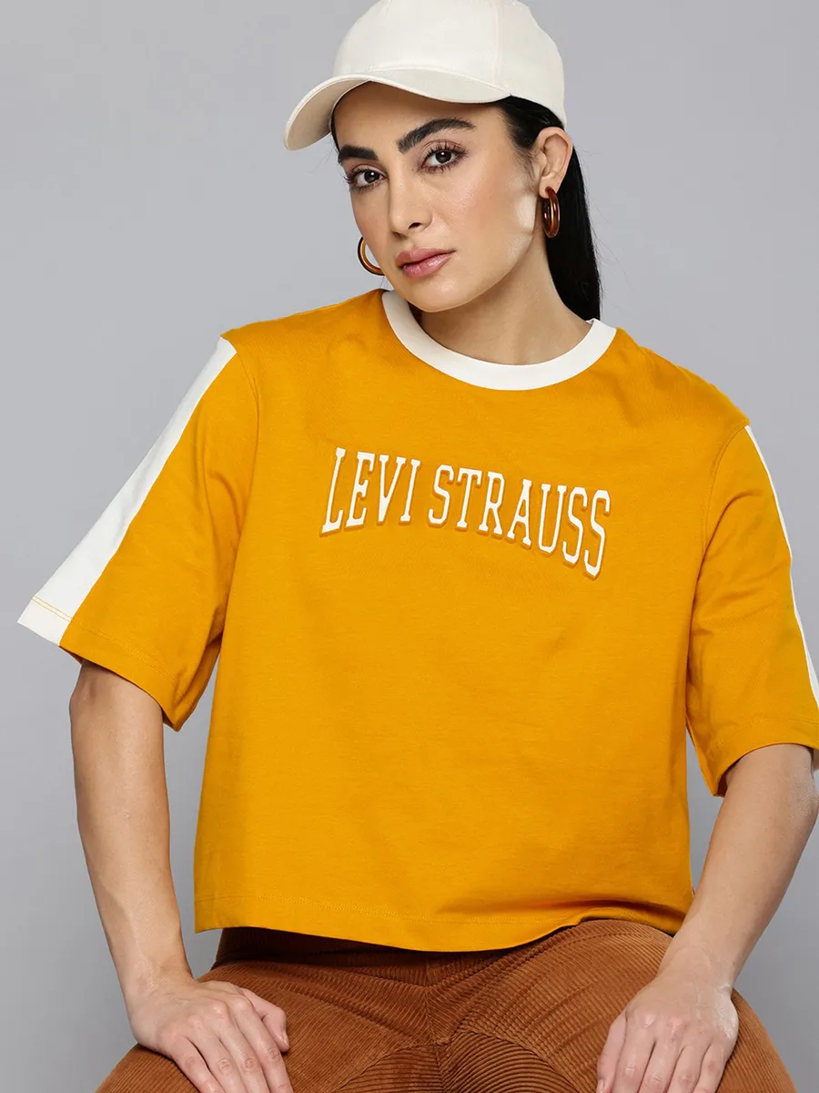 LEVIS mustard yellow cotton t shirt with round neck G3 WTO5173