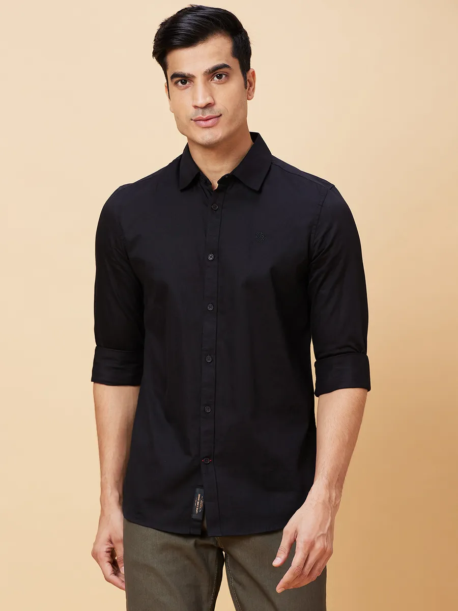 Being Human Men Slim Fit Shirts-Black