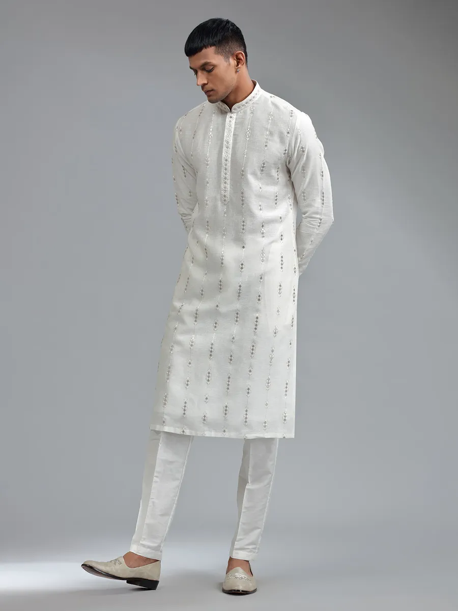 Amazing white georgette kurta suit