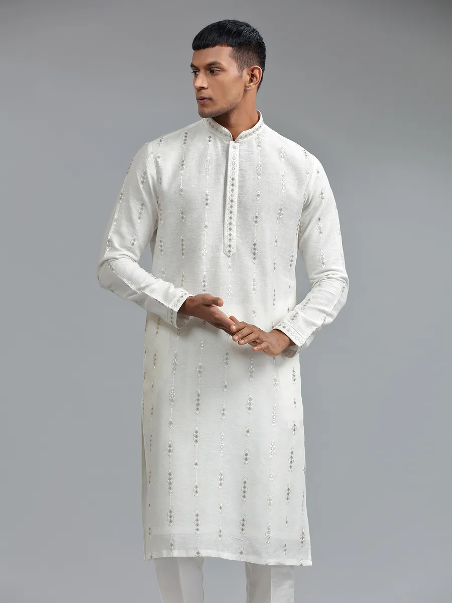 Amazing white georgette kurta suit