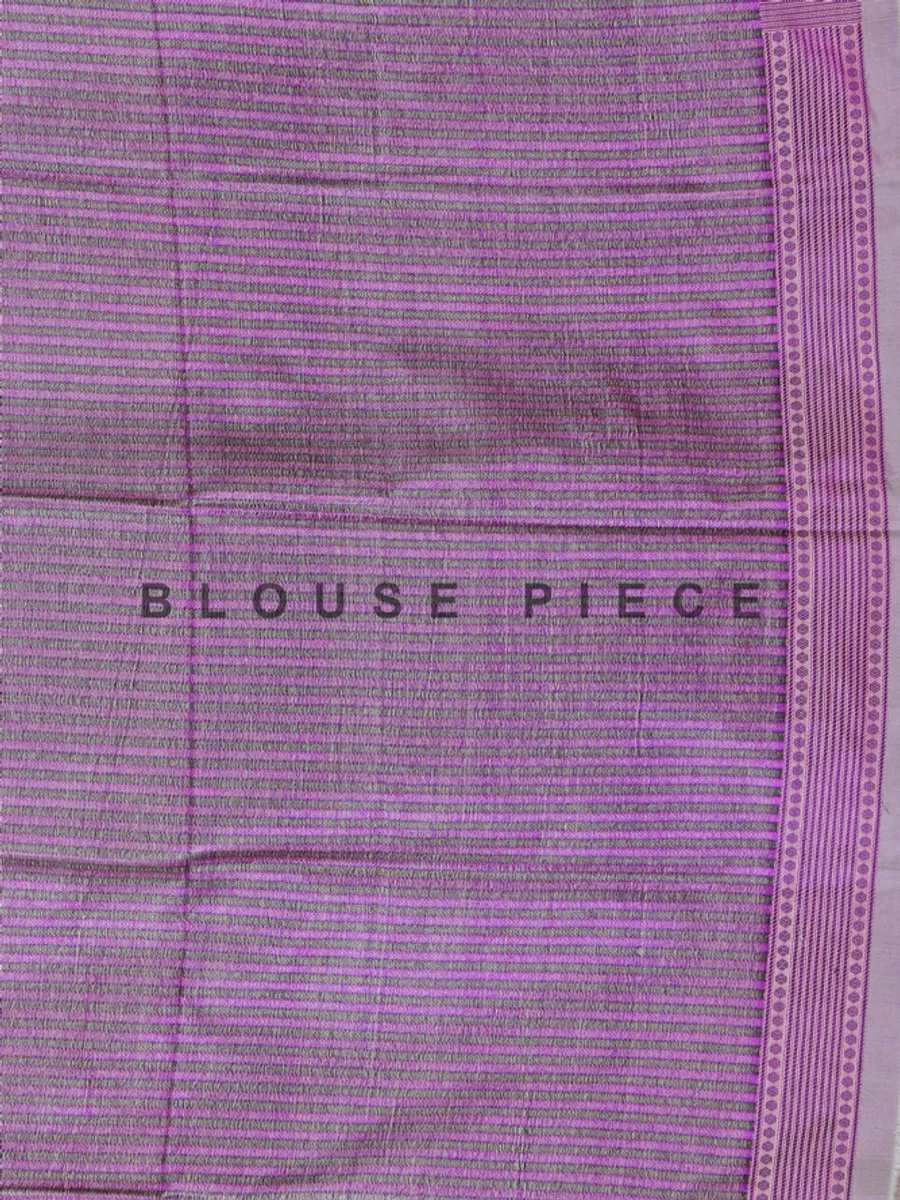 Attractive silk pink saree with print