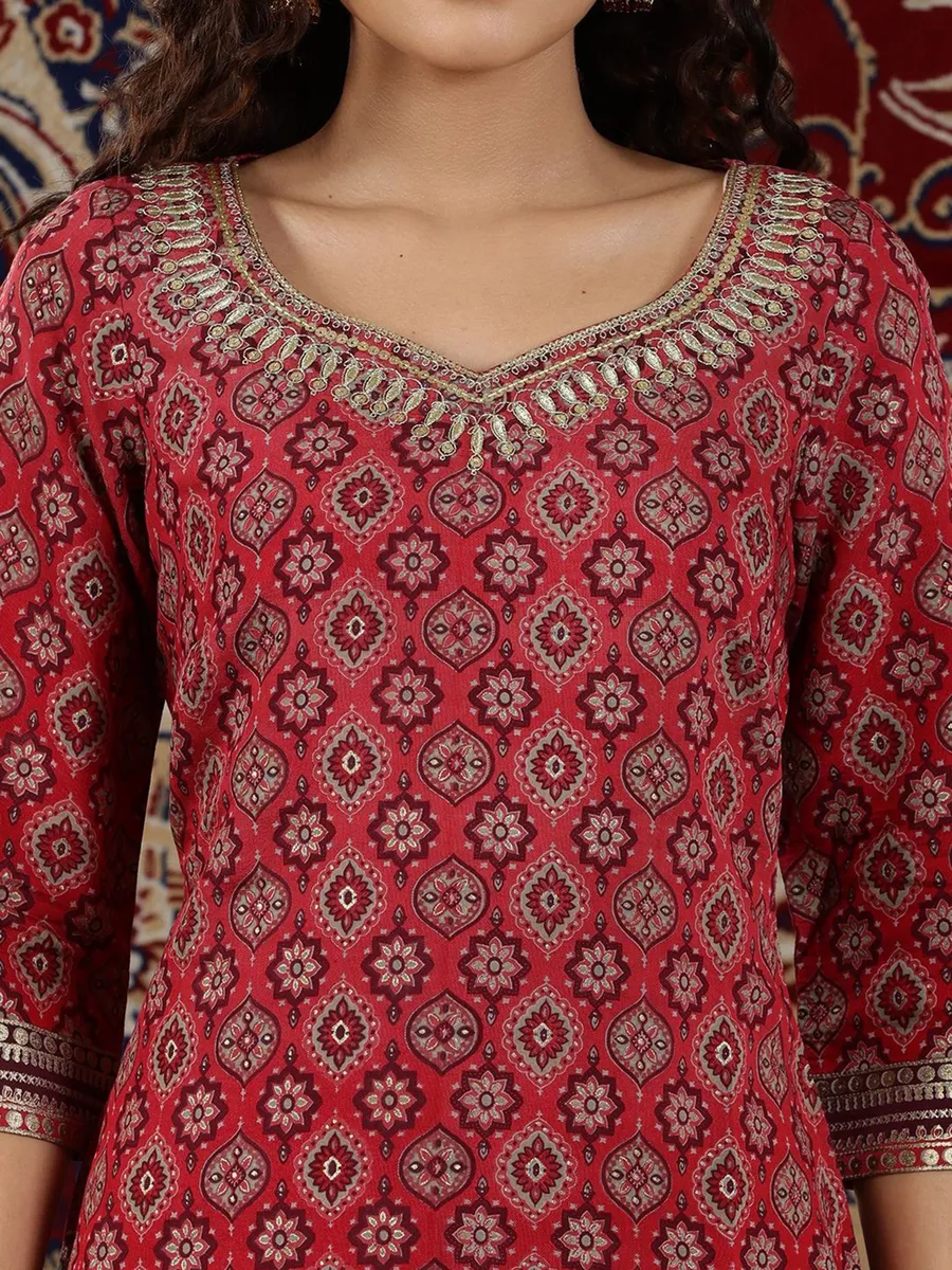 AURELIA Maroon prited kurti in cotton