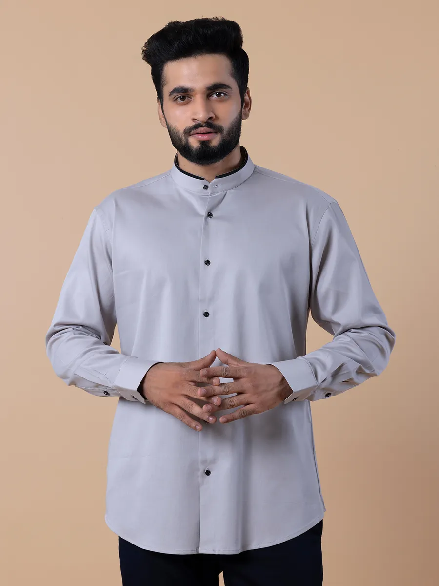 Avega light grey cotton plain shirt