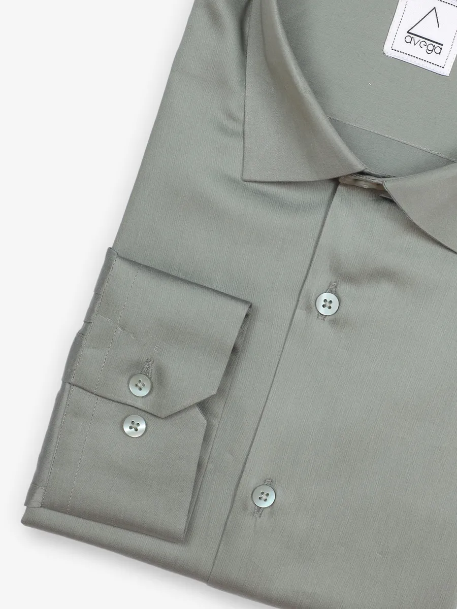 AVEGA pista green plain shirt
