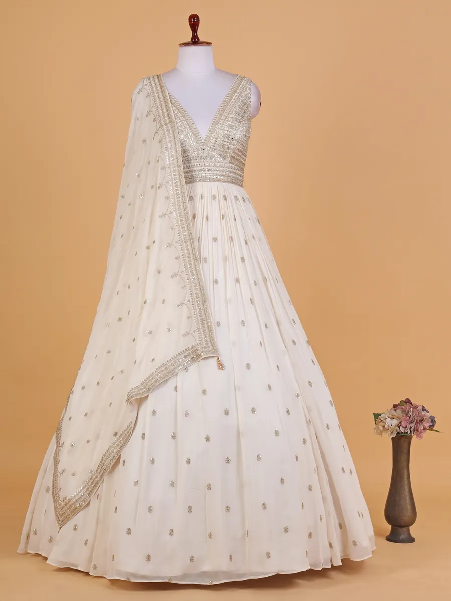 Beautiful off-white georgette anarkali suit