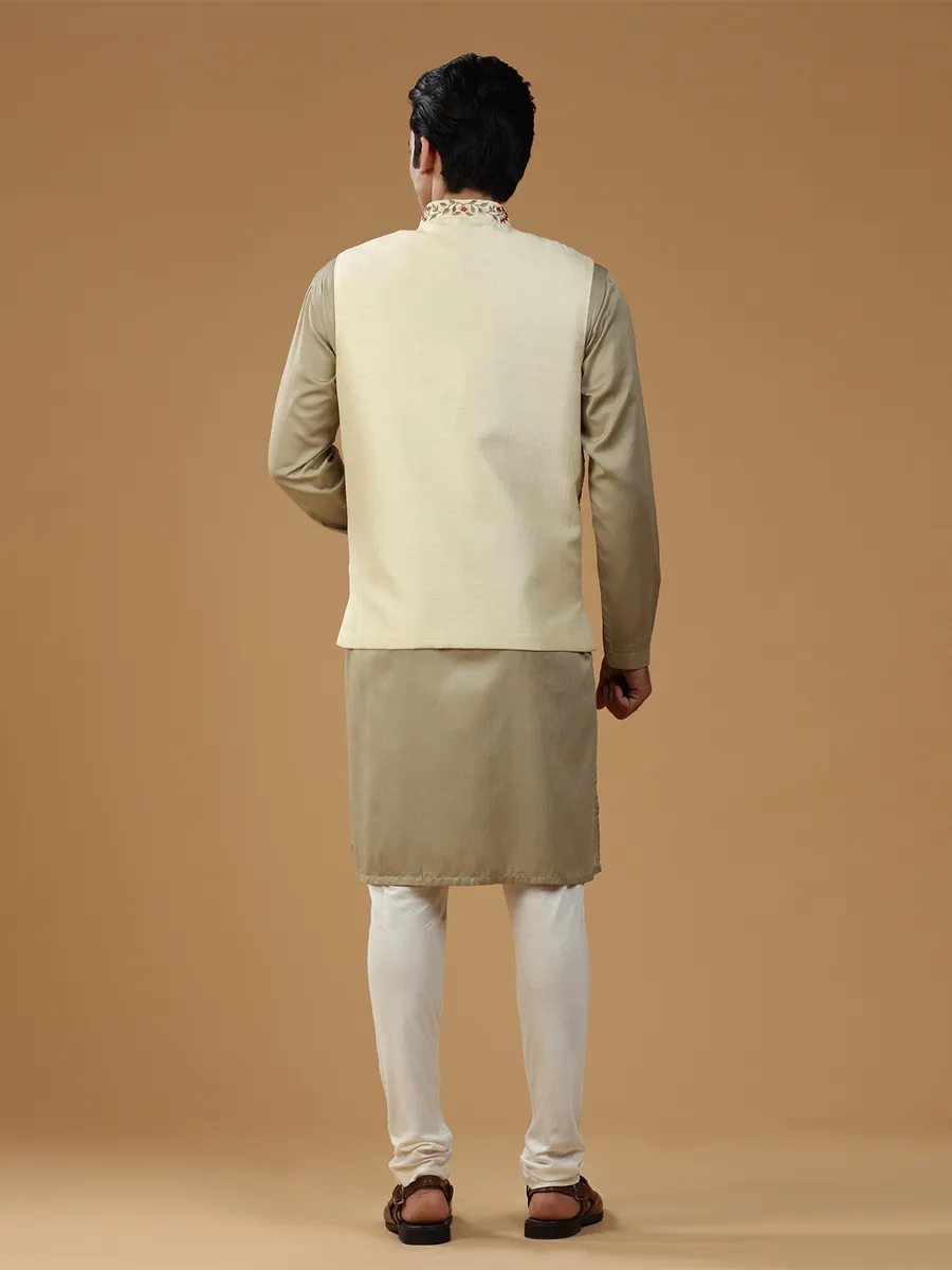 Beige silk wedding look waistcoat set