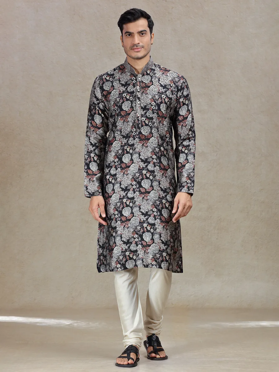 Black elegant sophisticated mens kurta set in tussar silk