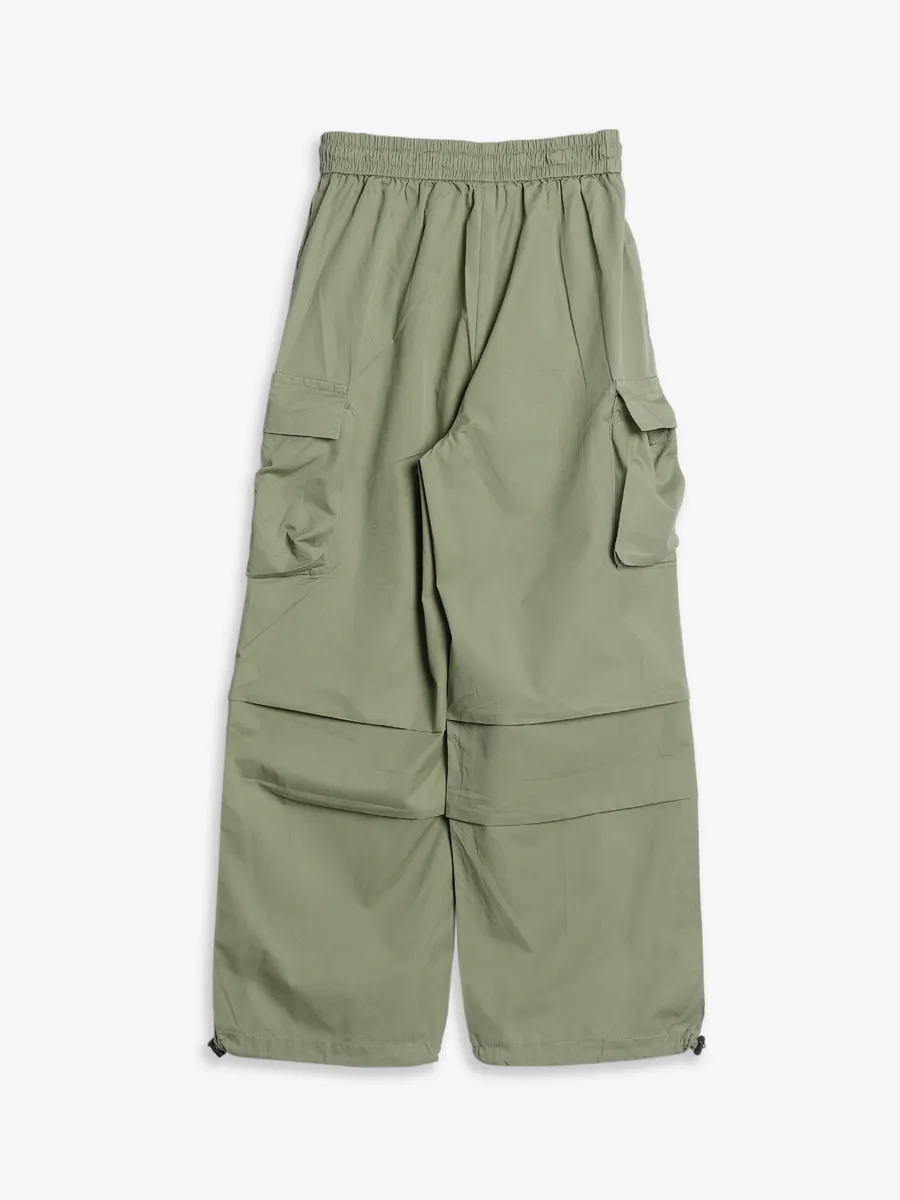 Boom sage green cotton ankle pant