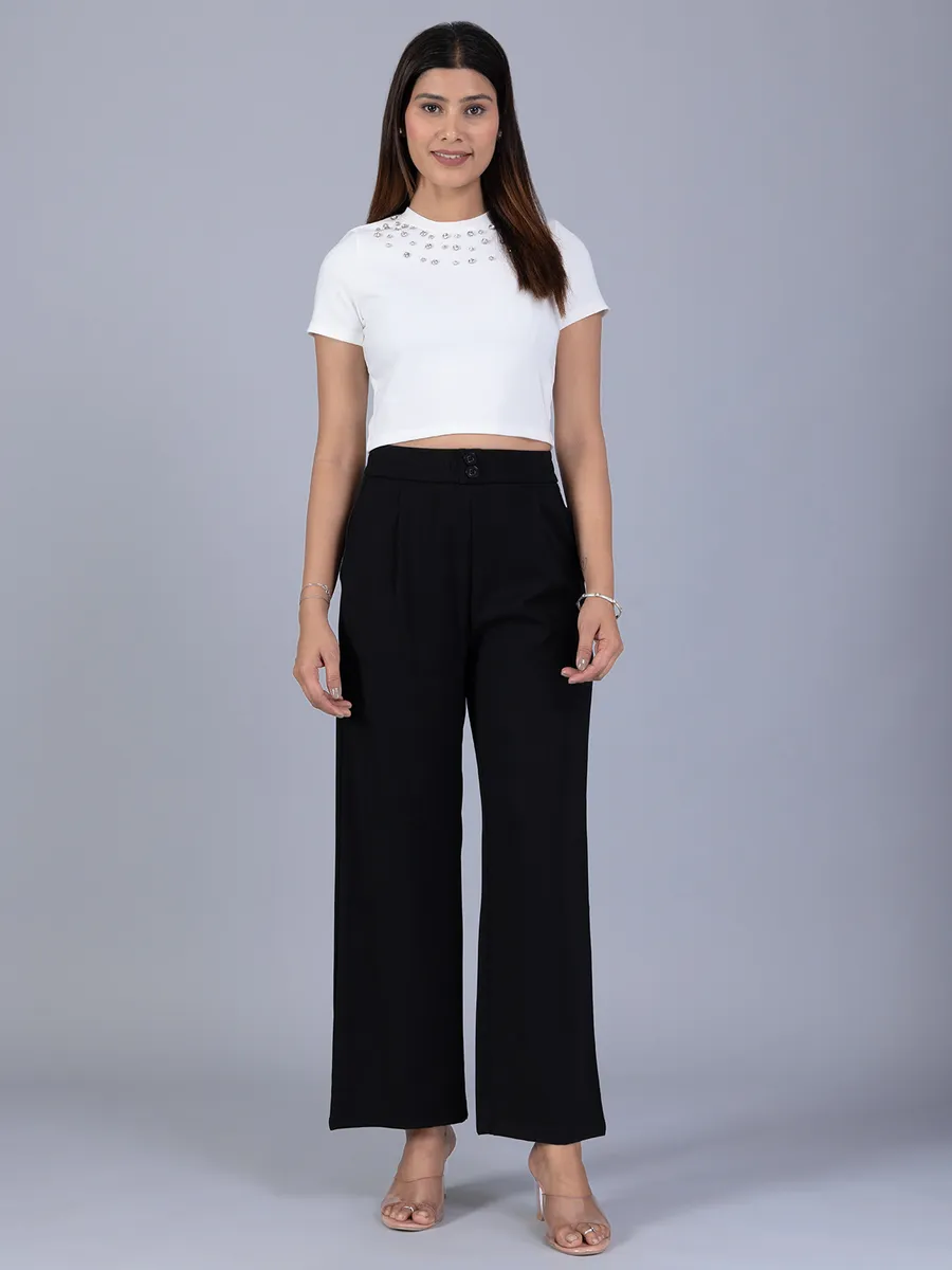 BOOM solid black lycra pant for women