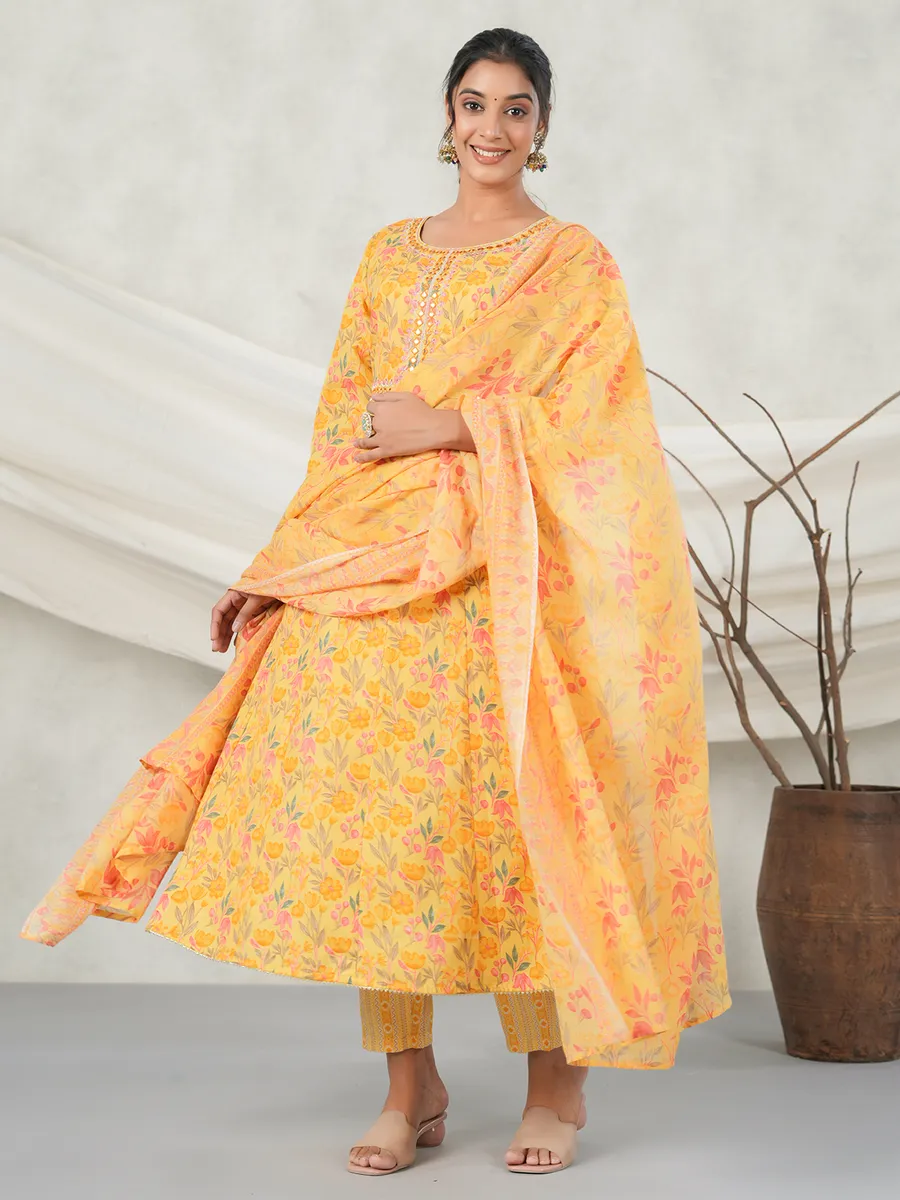 Casual yellow printed kurti set