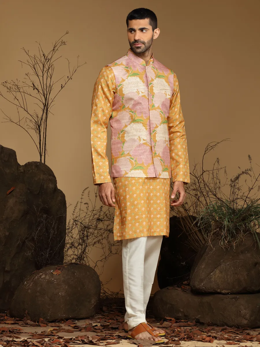 Classic bright yellow silk waistcoat set