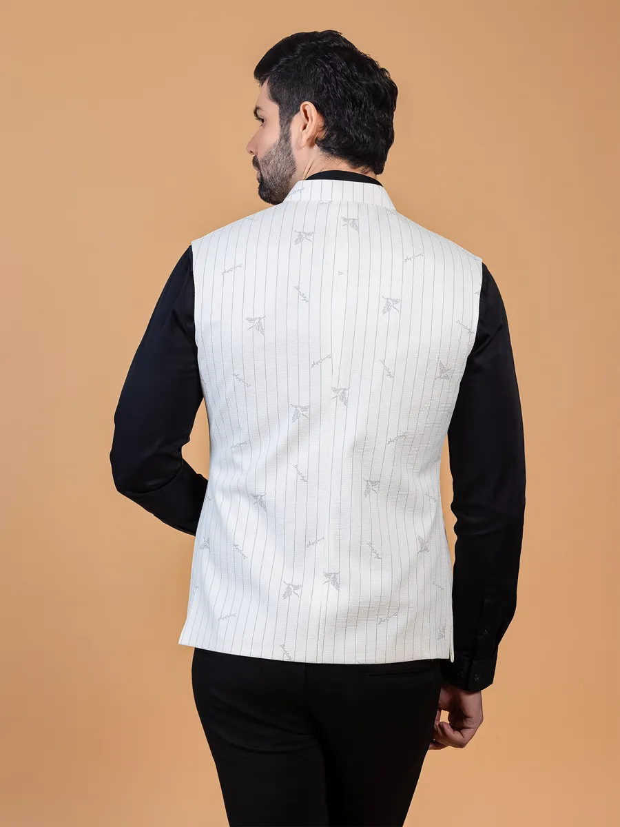 Classic white printed waistcoat