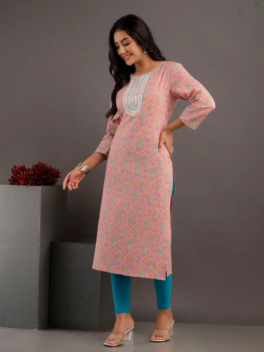 Coral pink floral printed casual kurti