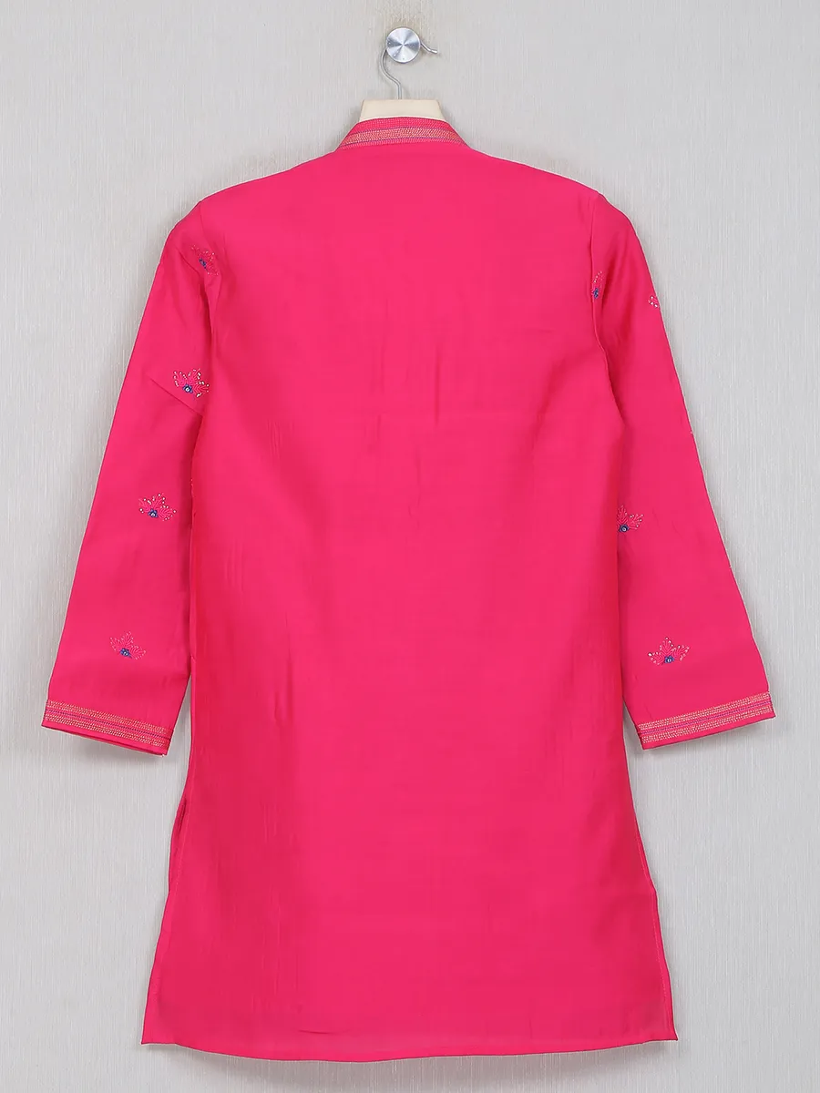 Cotton silk festive wear kurta suit in magenta hued