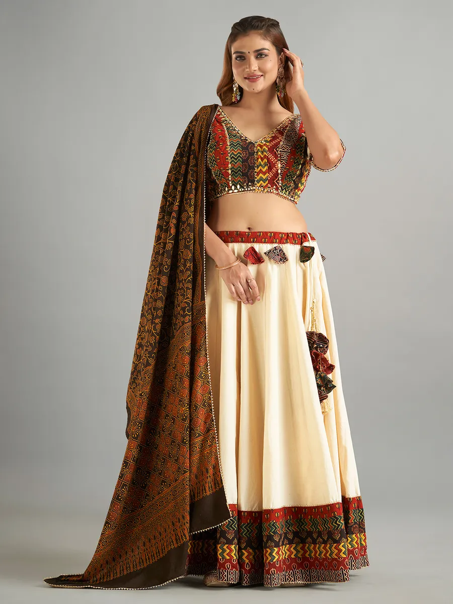 Cream cotton printed chaniya choli