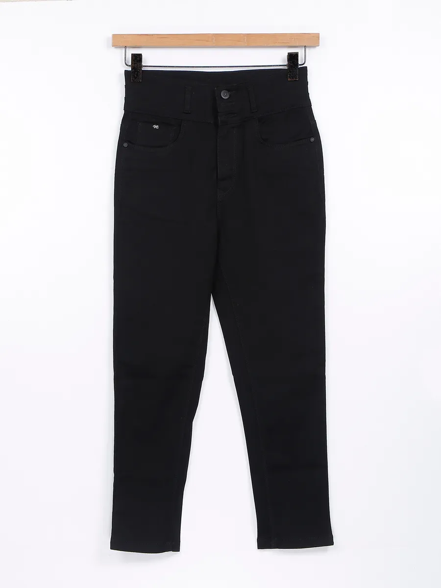 Crimsone Club black solid jeans