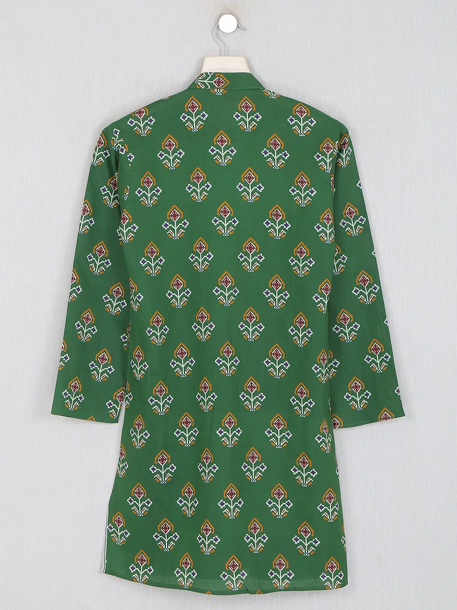 Dark green color cotton festive kurta suit