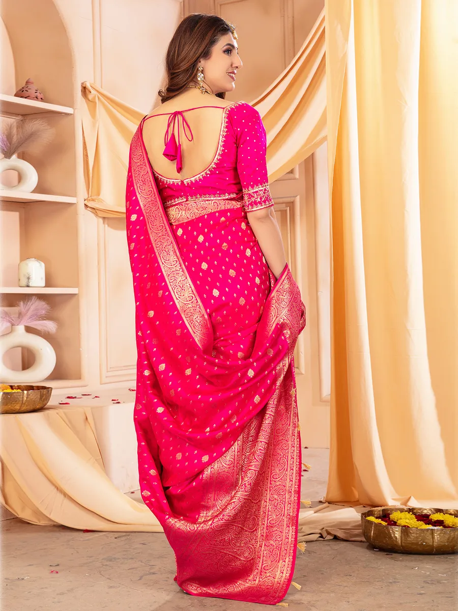 Dazzling magenta dola silk saree