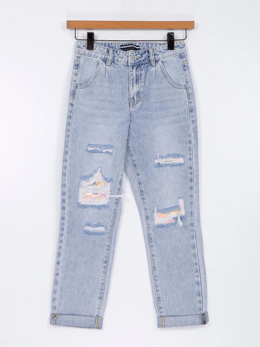 Deal ice blue ripped mom jeans