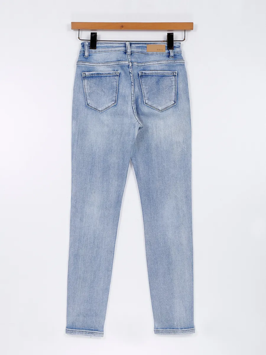 Deal ice blue washed jeans