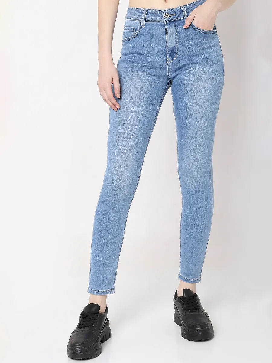 Deal light blue washed jeans