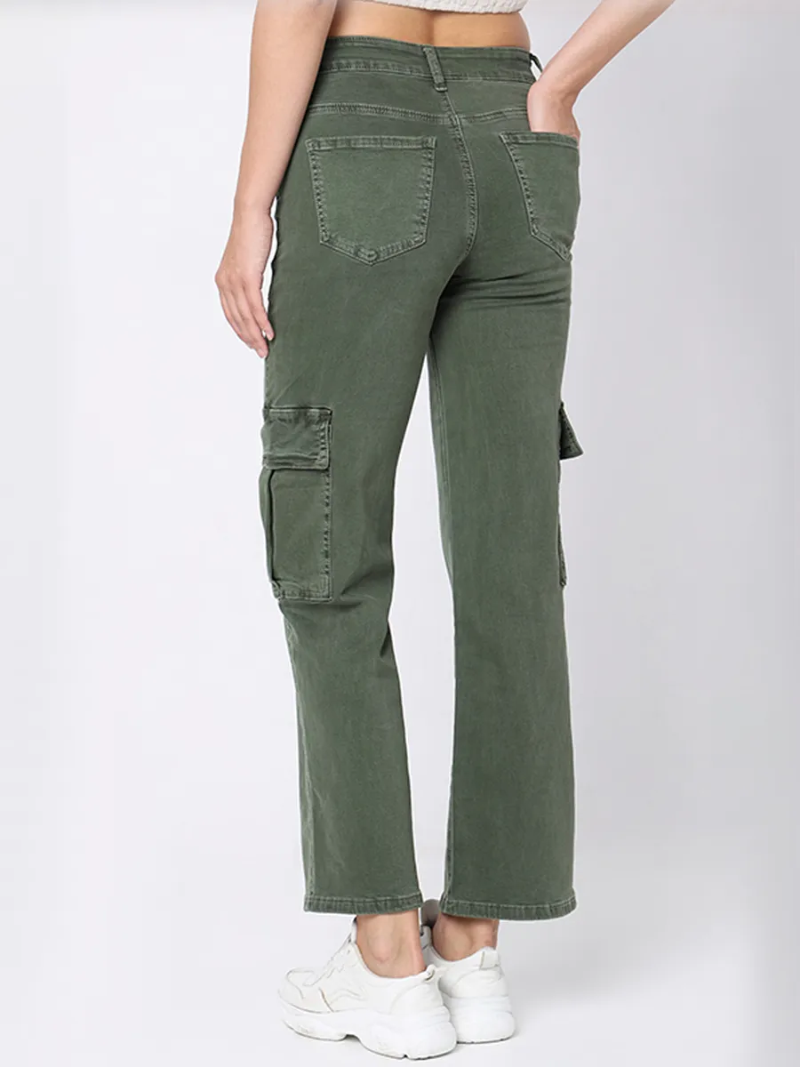 Deal olive solid cargo jeans