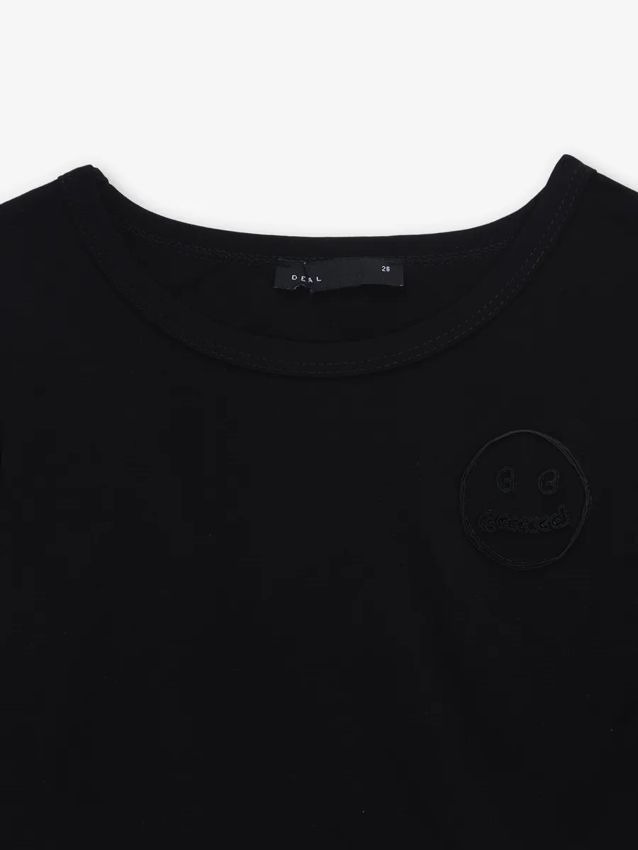 DEAL plain black cotton crop casual top