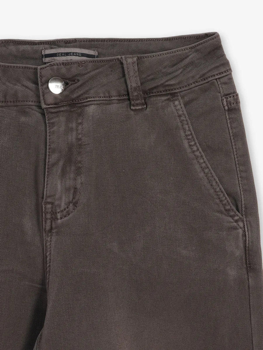 DEAL washed brown jeans in denim