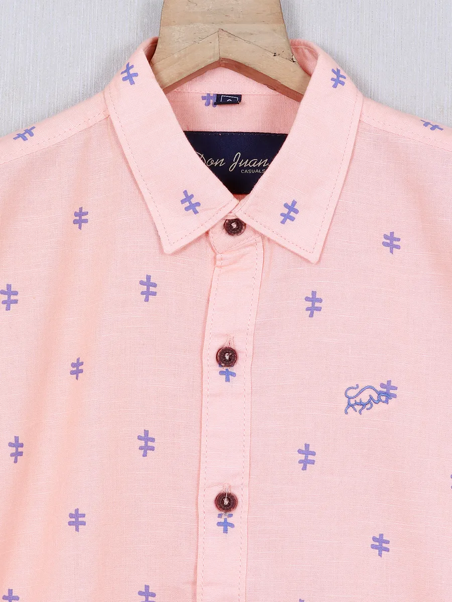 DNJS peach printed slim fit shirt in cotton