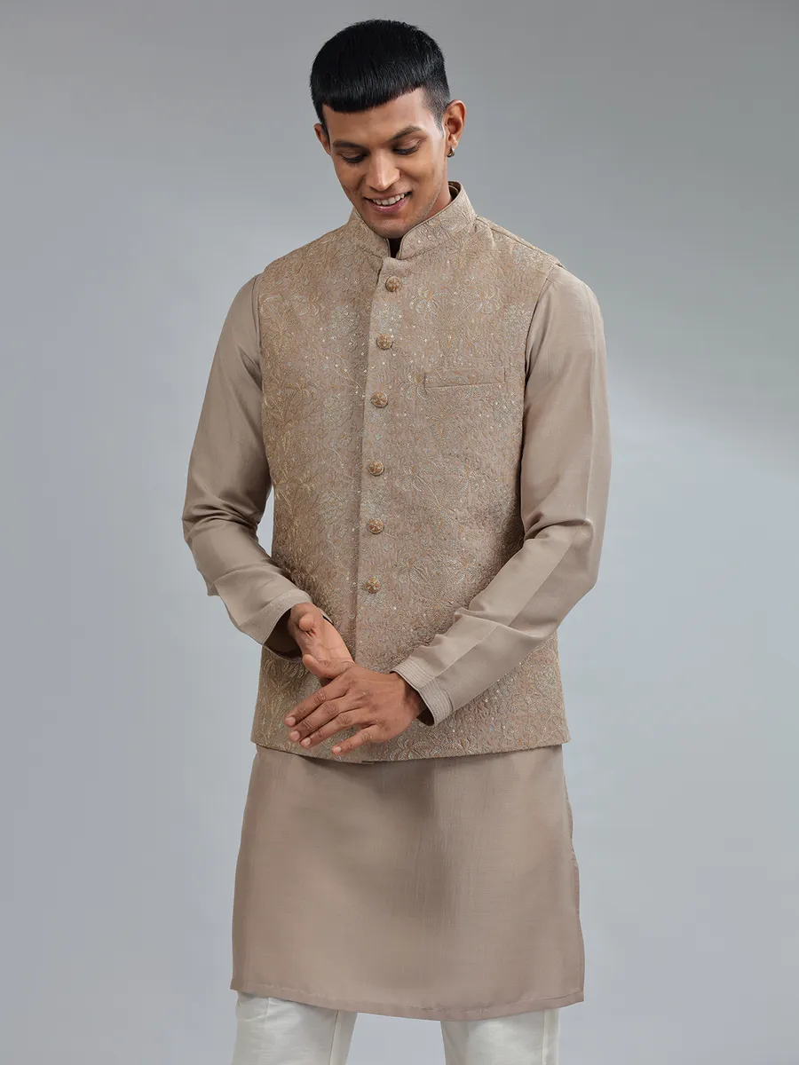 Elegant brown silk waistcoat set
