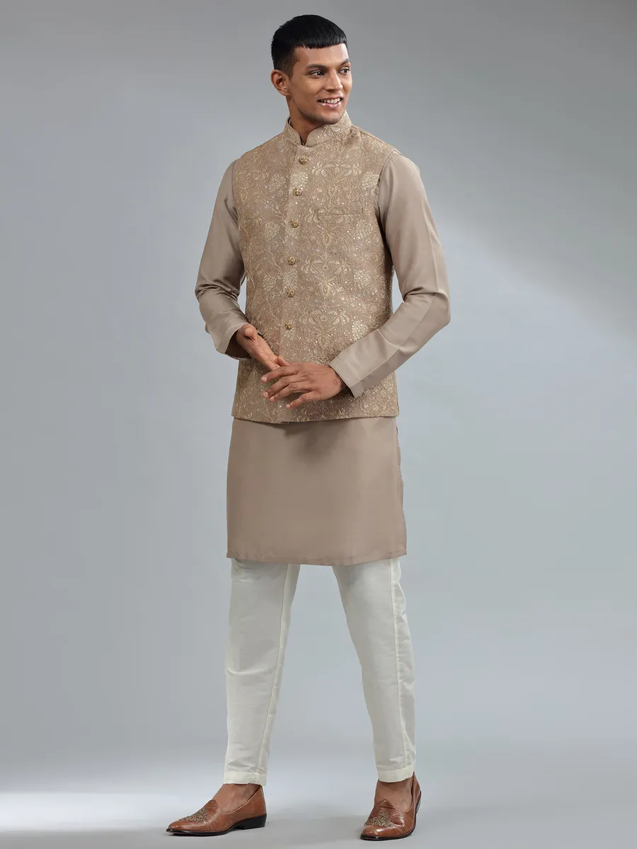 Elegant brown silk waistcoat set