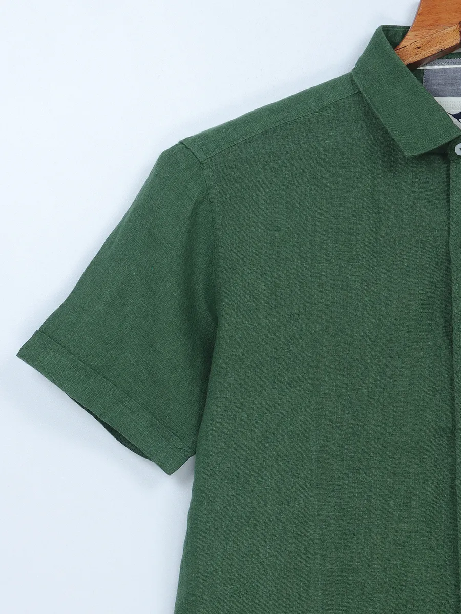 Frio linen dark green half sleeves shirt