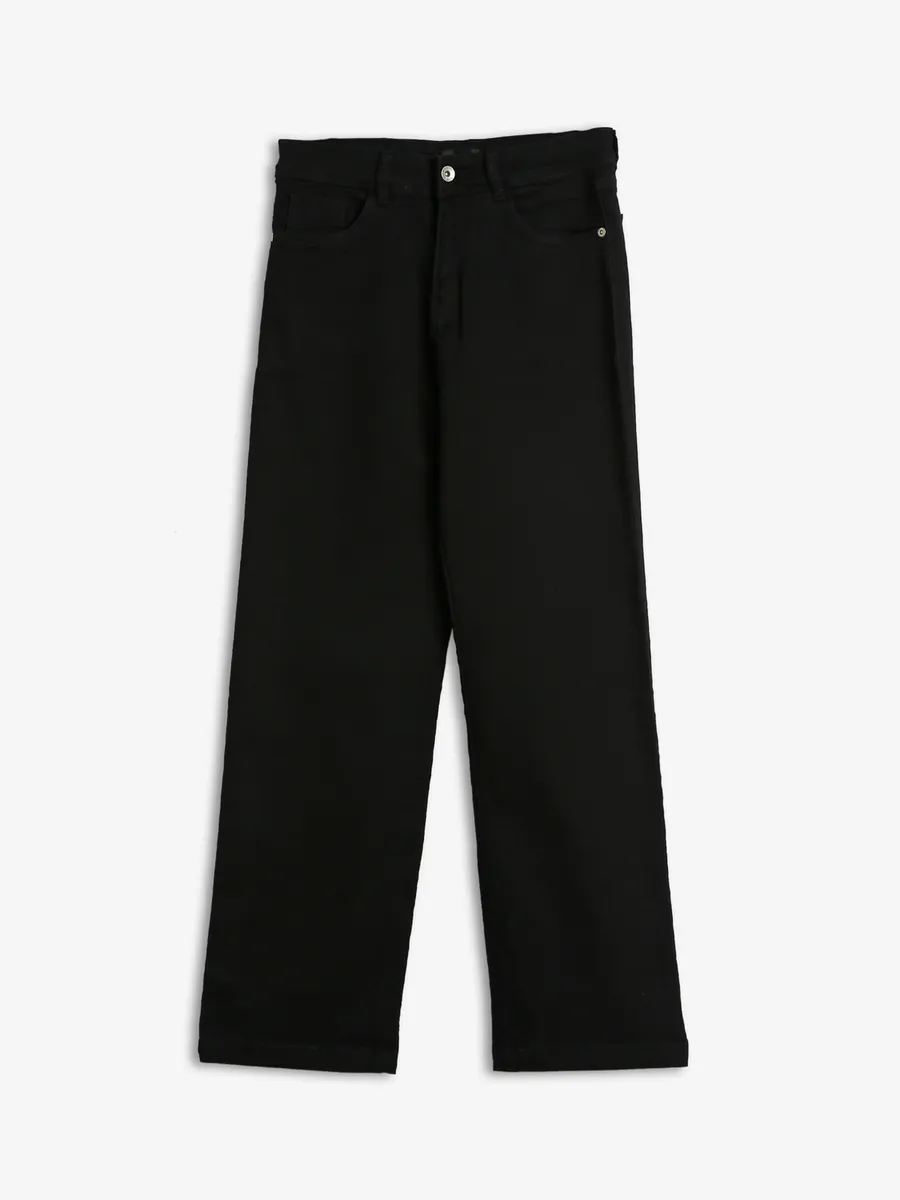 Global Republic black solid straight fit jeans