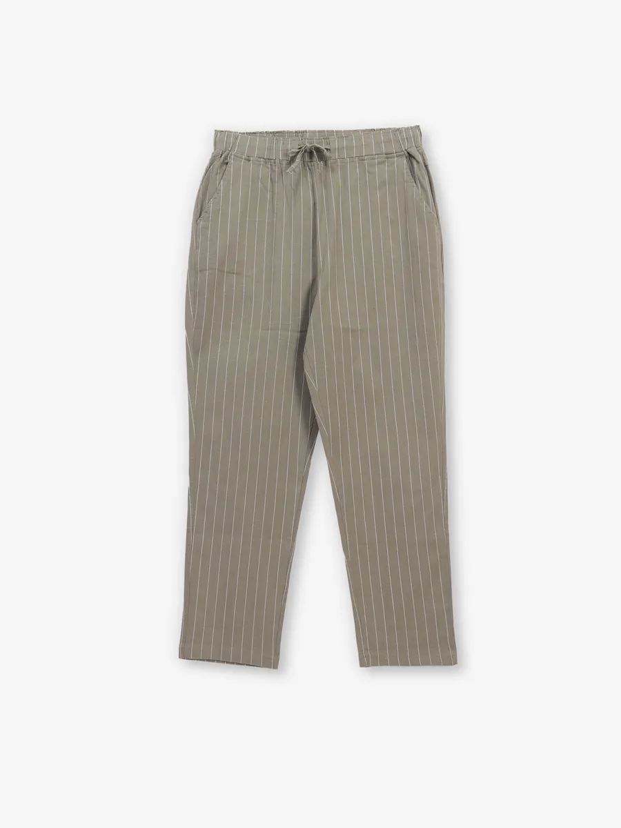 GLOBAL REPUBLIC olive cotton pant for women