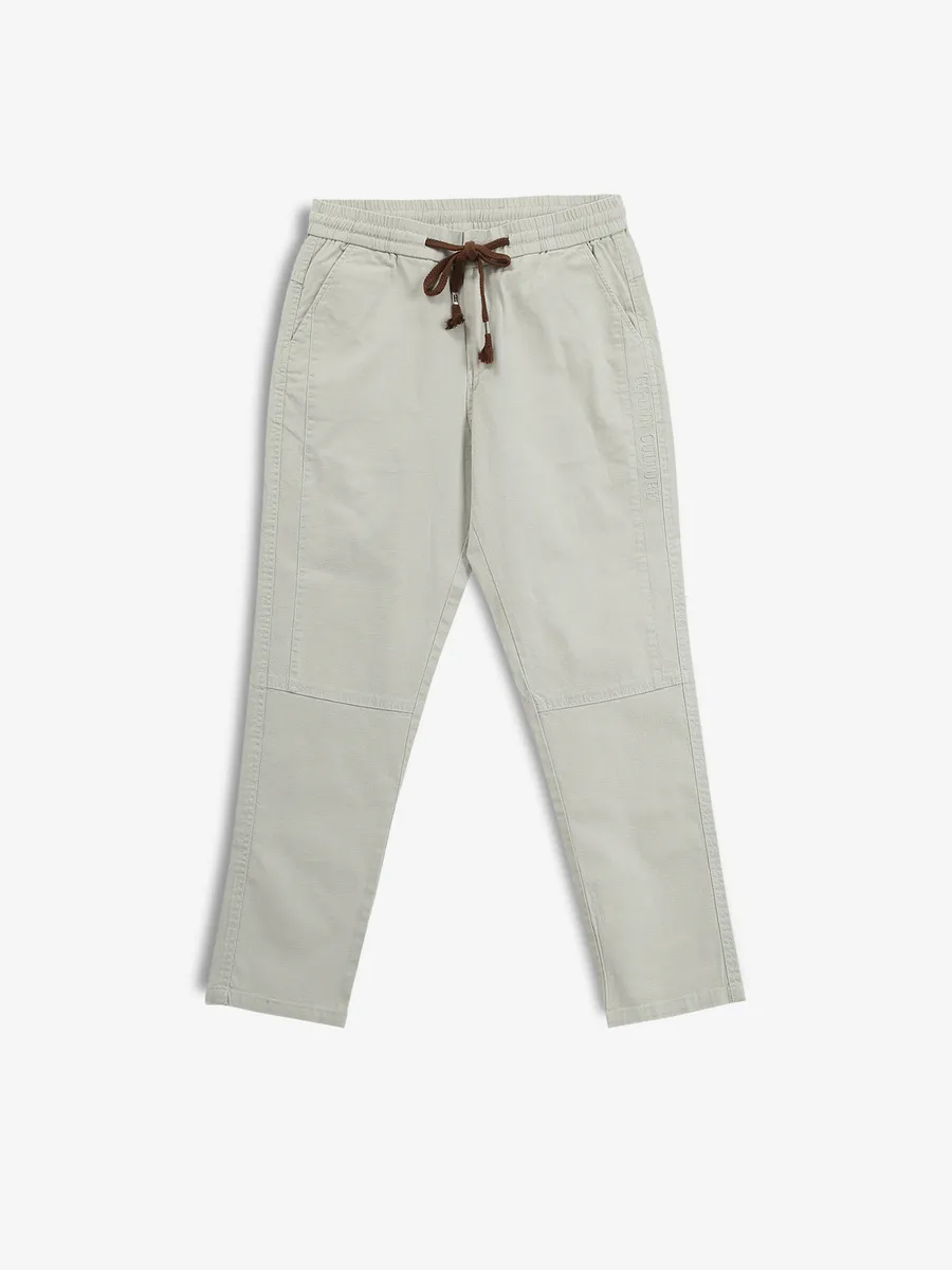 GS78 light grey solid track pant