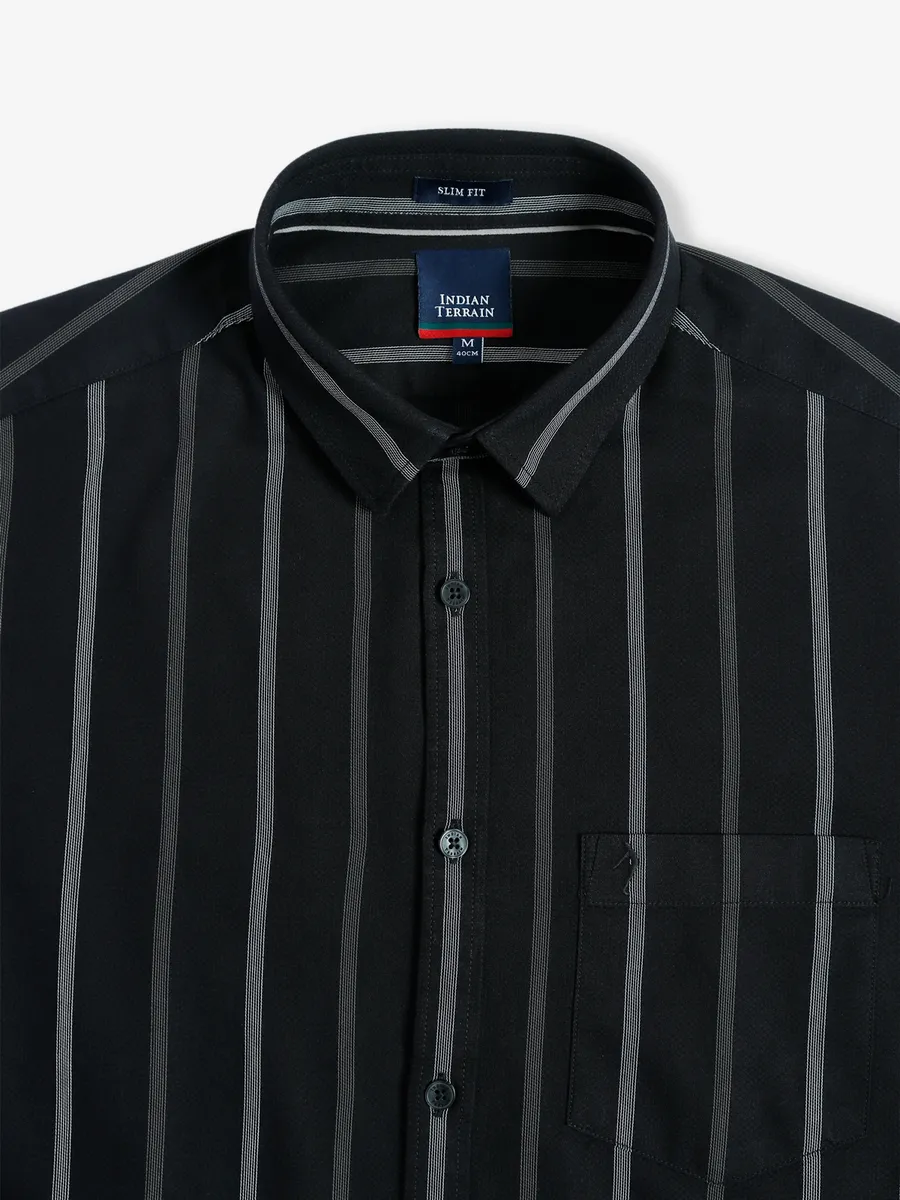 Indian Terrain black stripe shirt