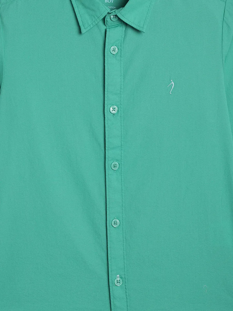 Indian Terrain casual wear green solid shirt