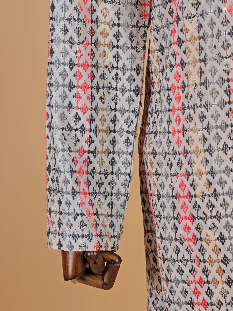 Ivory kurta suit with multicolor thread design