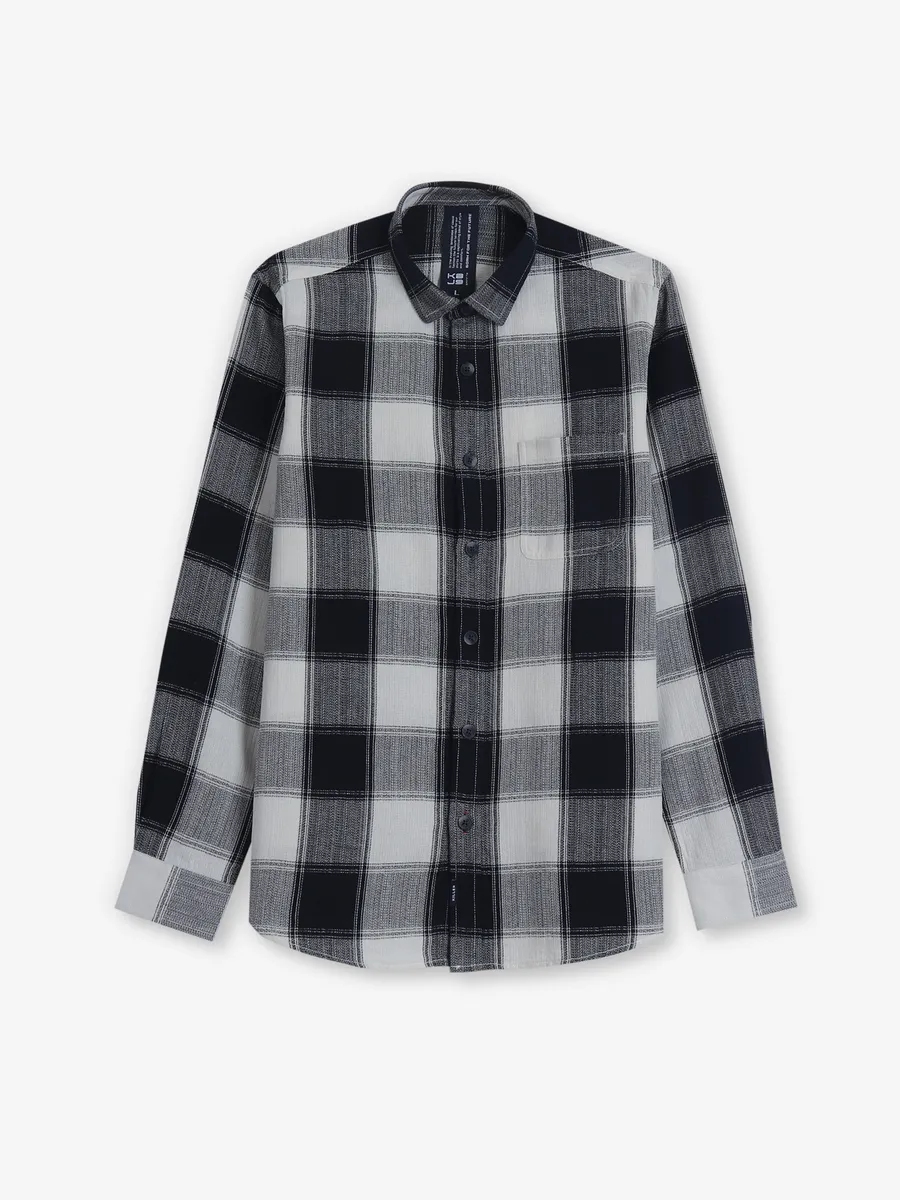 KILLER black and white checks shirt