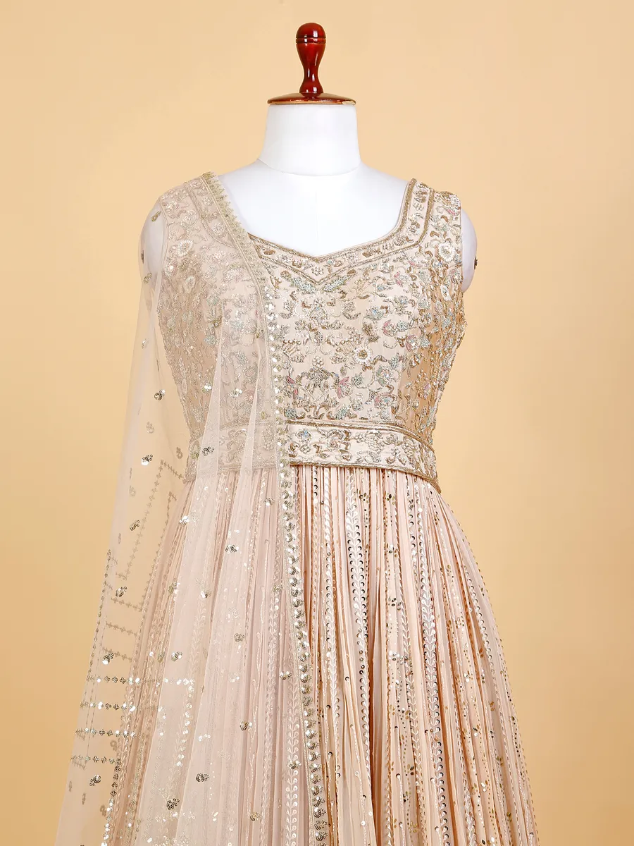 Latest gaeorgette anarkali suit in peach