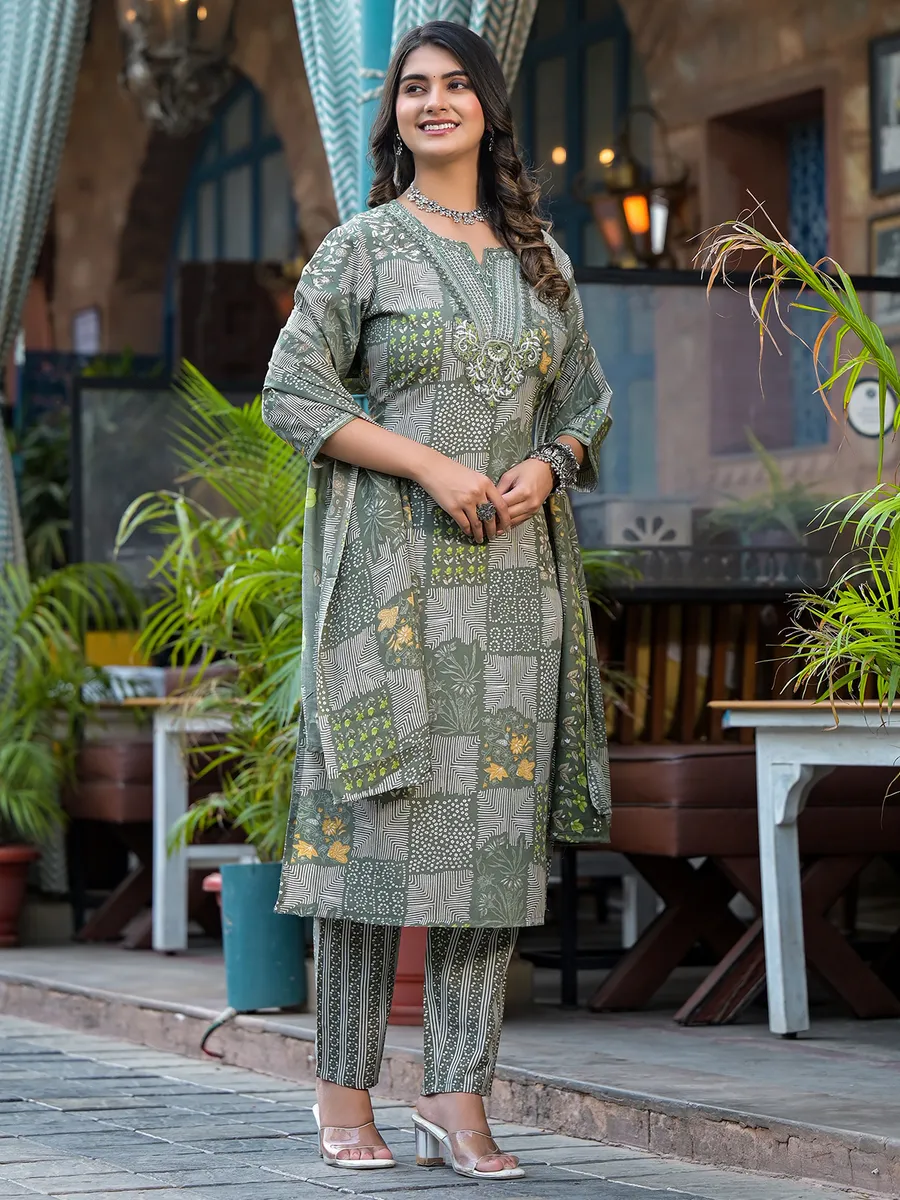 Latest green cotton printed kurti set