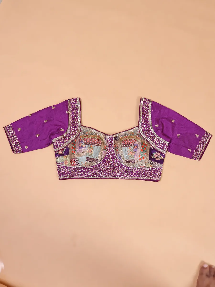 Latest onion pink saree in silk
