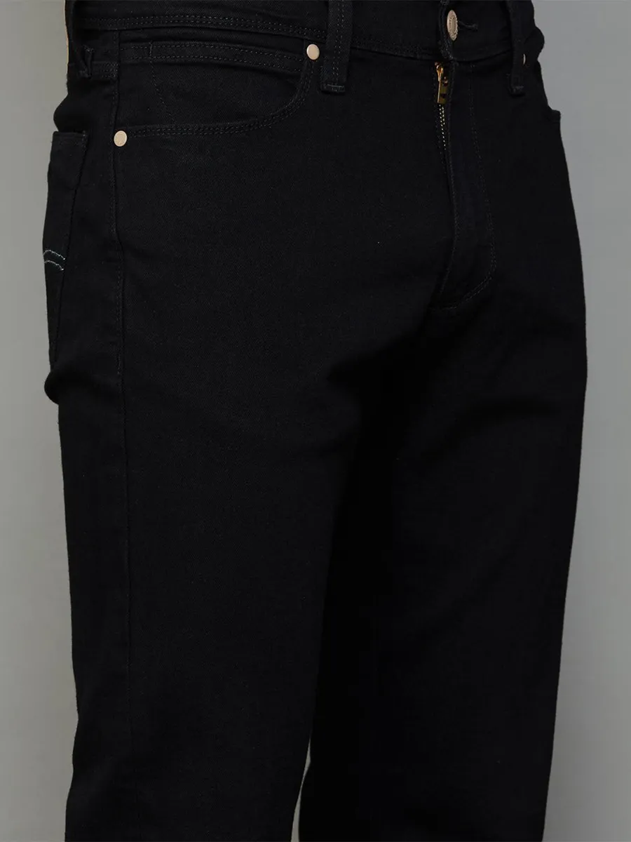 LEVIS balck solid slim fit jeans