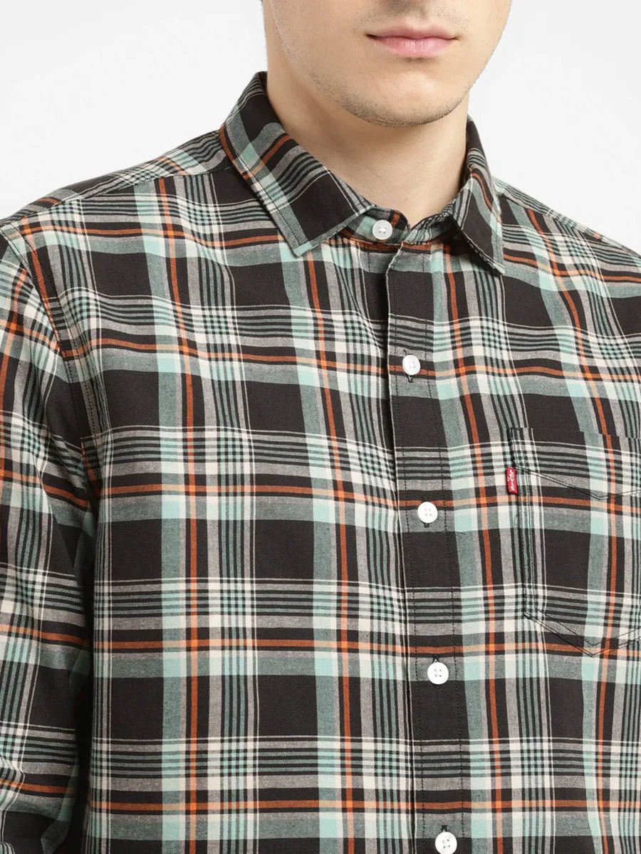 Levis black checks shirt