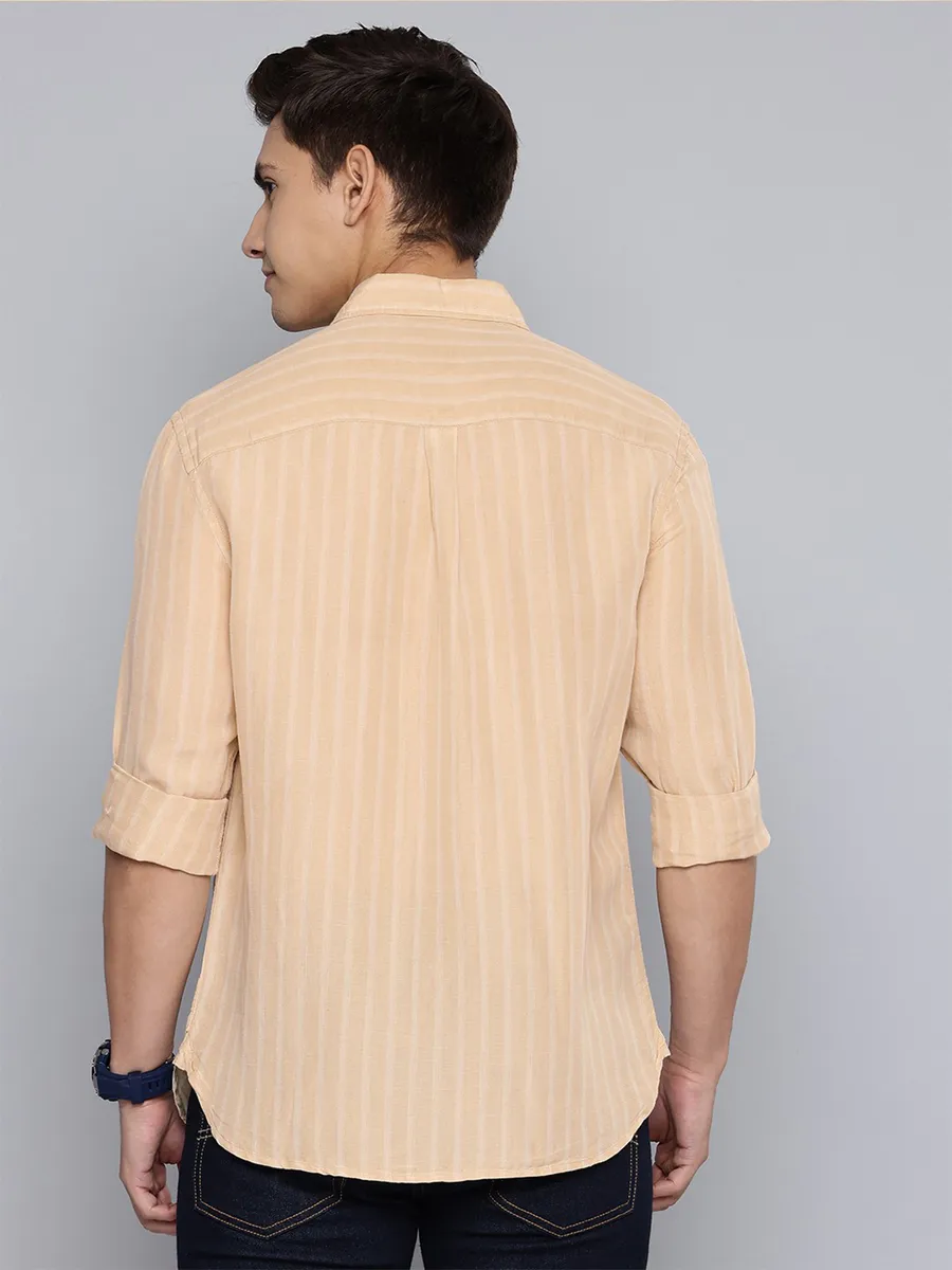 LEVIS khaki stripe slim fit shirt