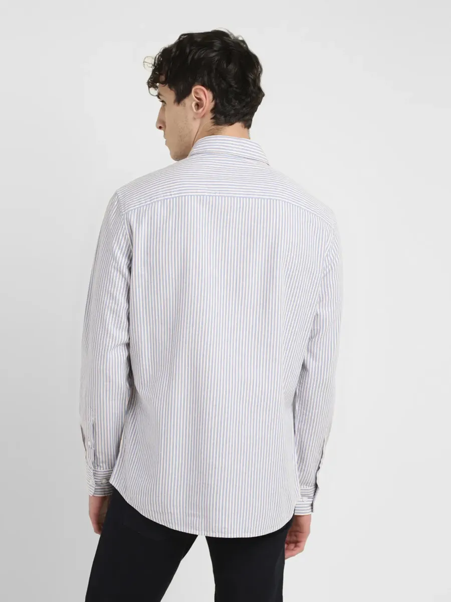 Levis light grey stripe shirt