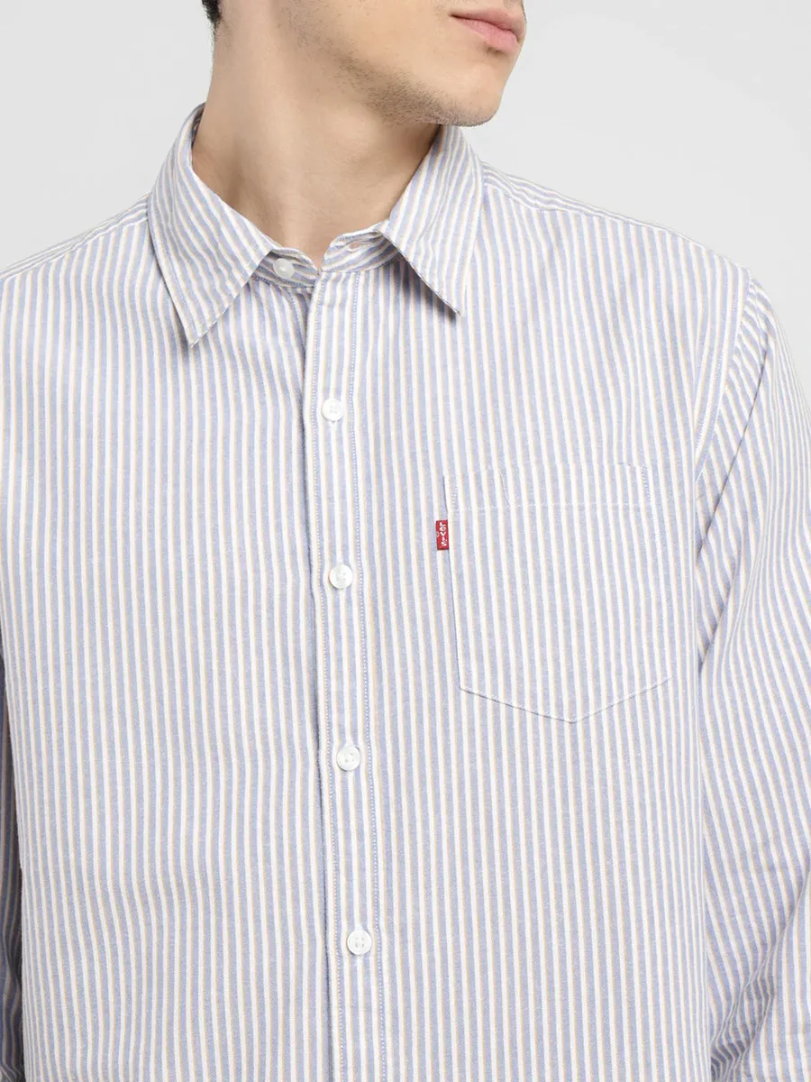 Levis light grey stripe shirt