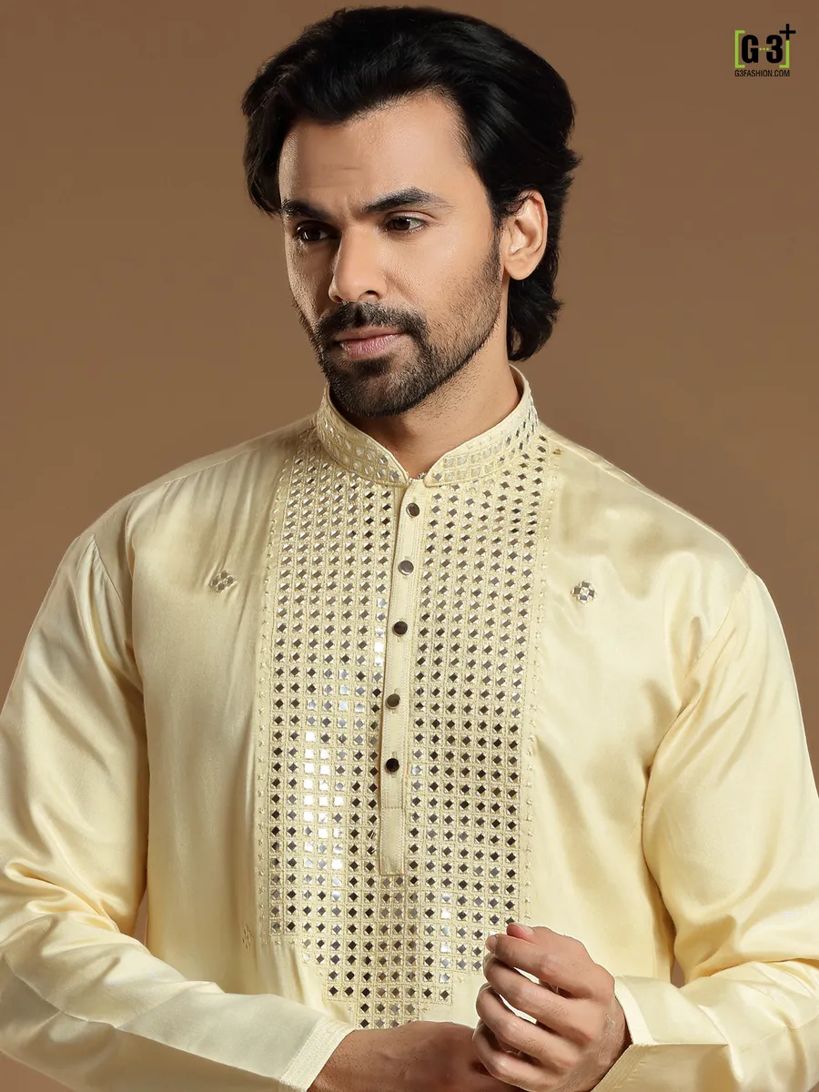 Light yellow  Men Kurta pajama in cotton silk