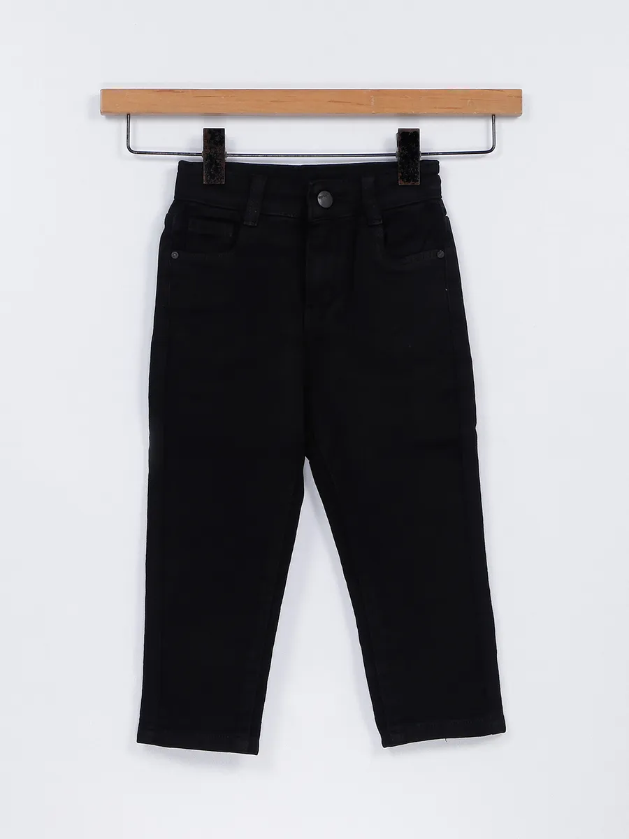 Lovekins black denim capri