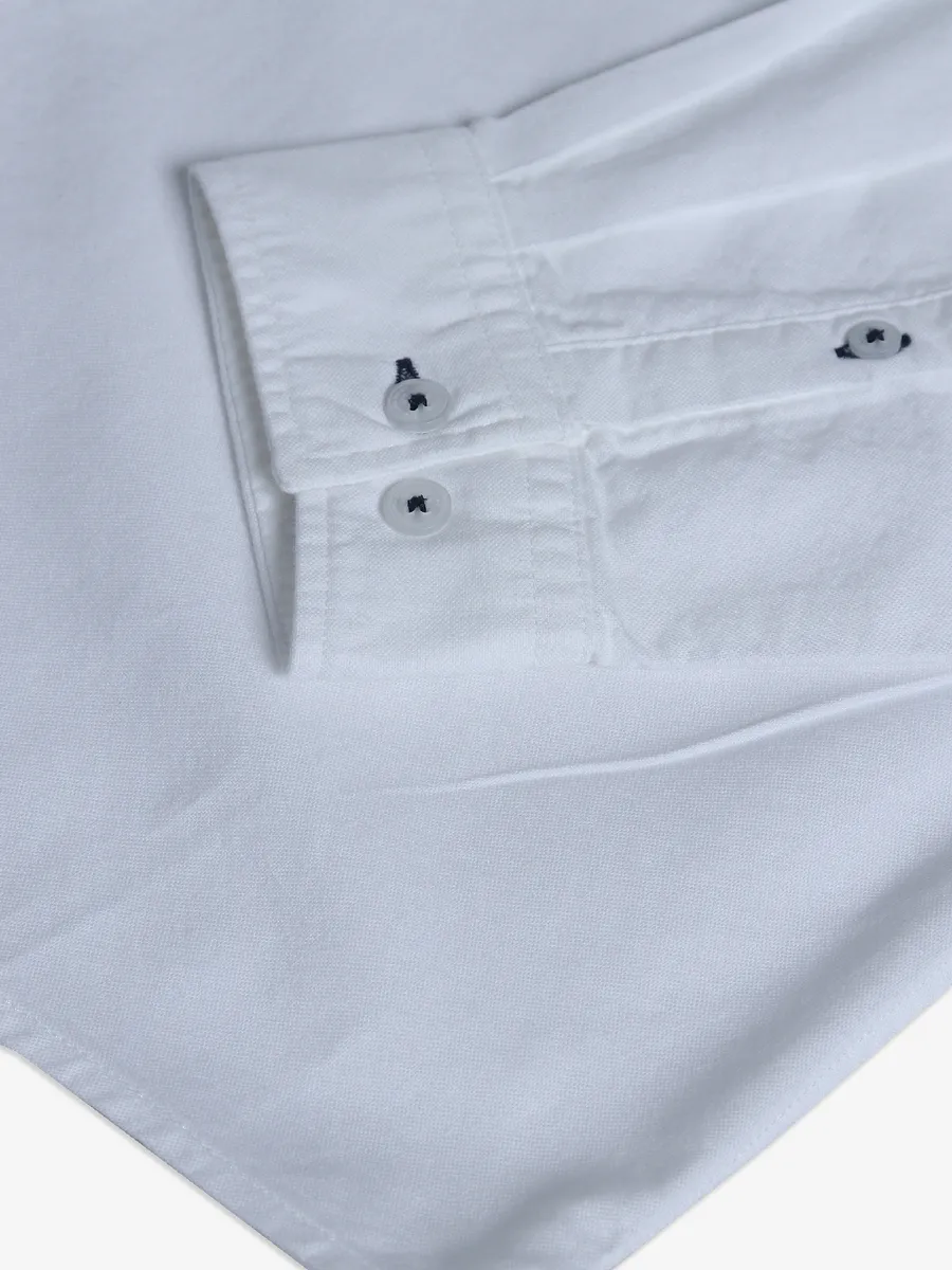 LP white plain cotton shirt